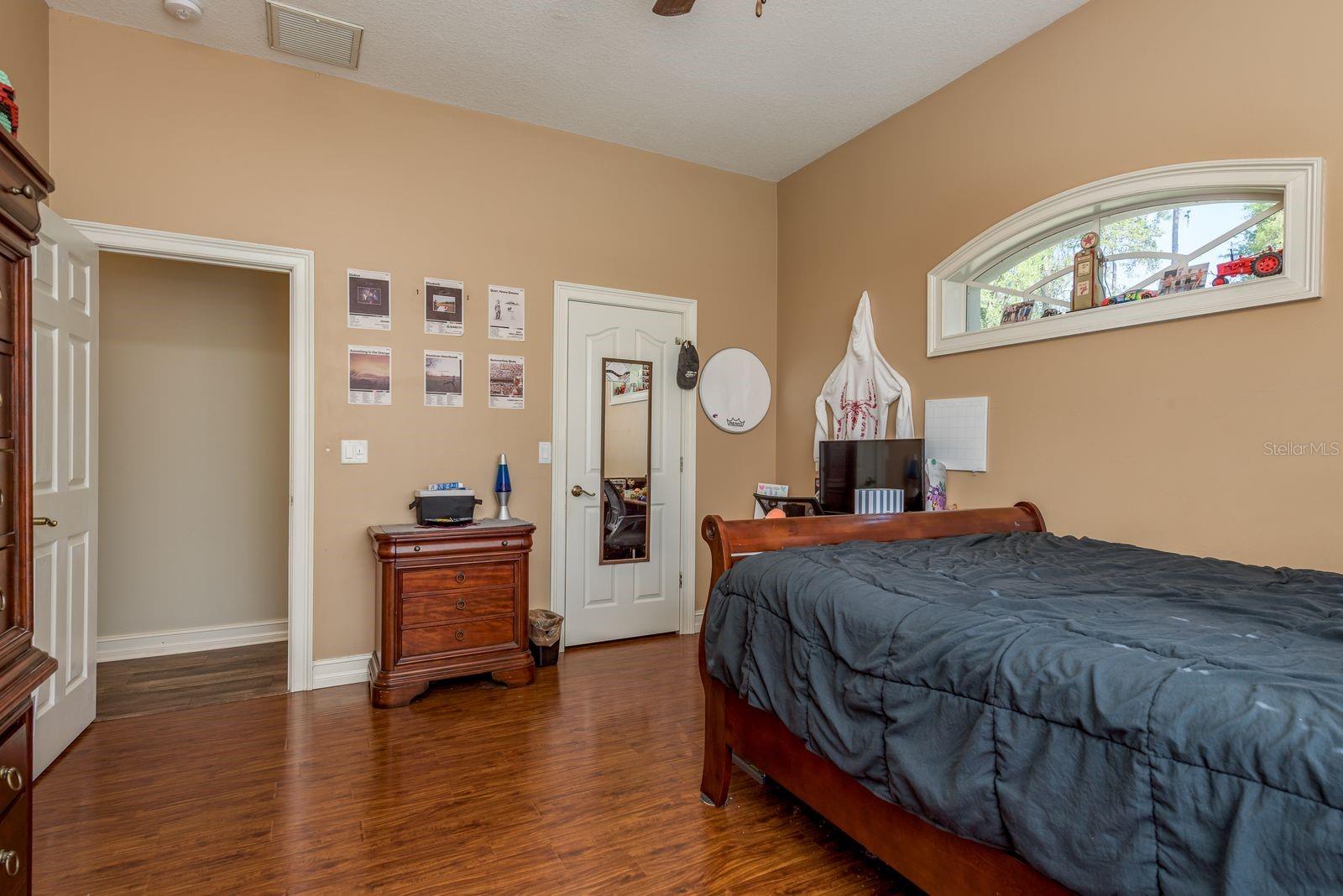 RIVIERA - Residential