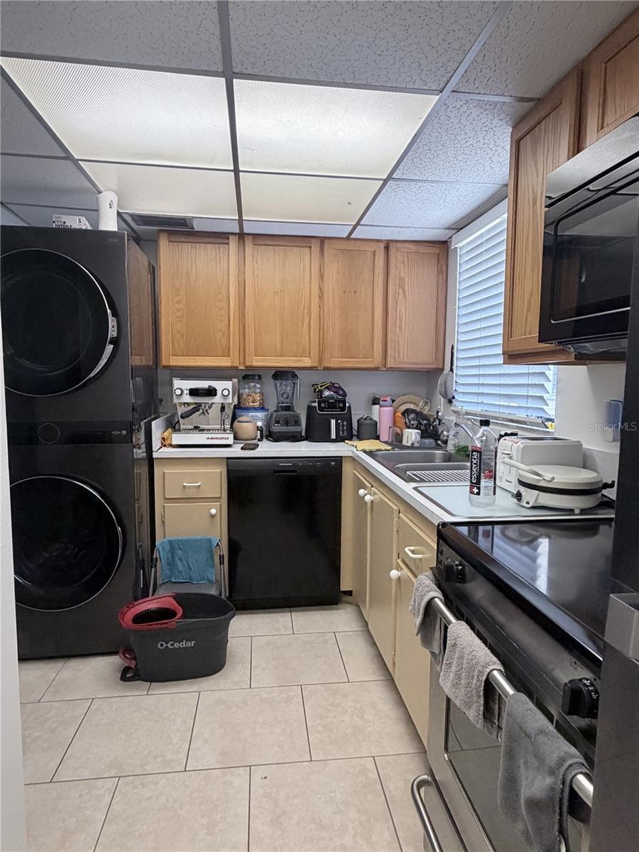 2727 75TH STREET W 7A15