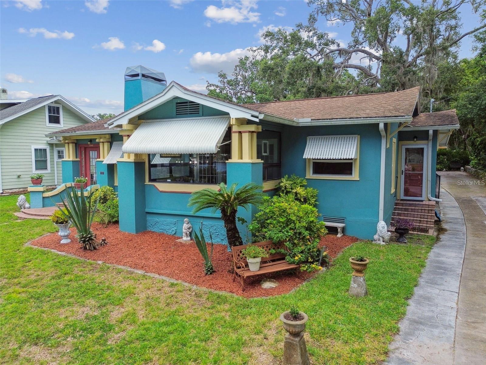 7342 GRAND BOULEVARD