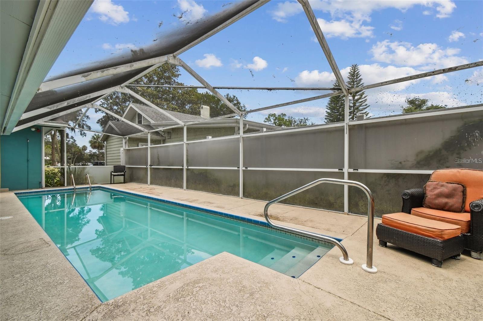 7342 GRAND BOULEVARD