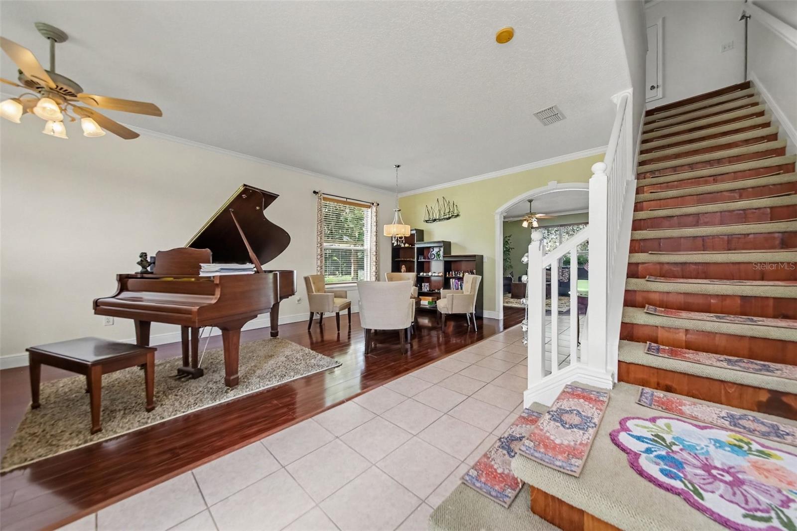 246 BRIGHTVIEW DRIVE