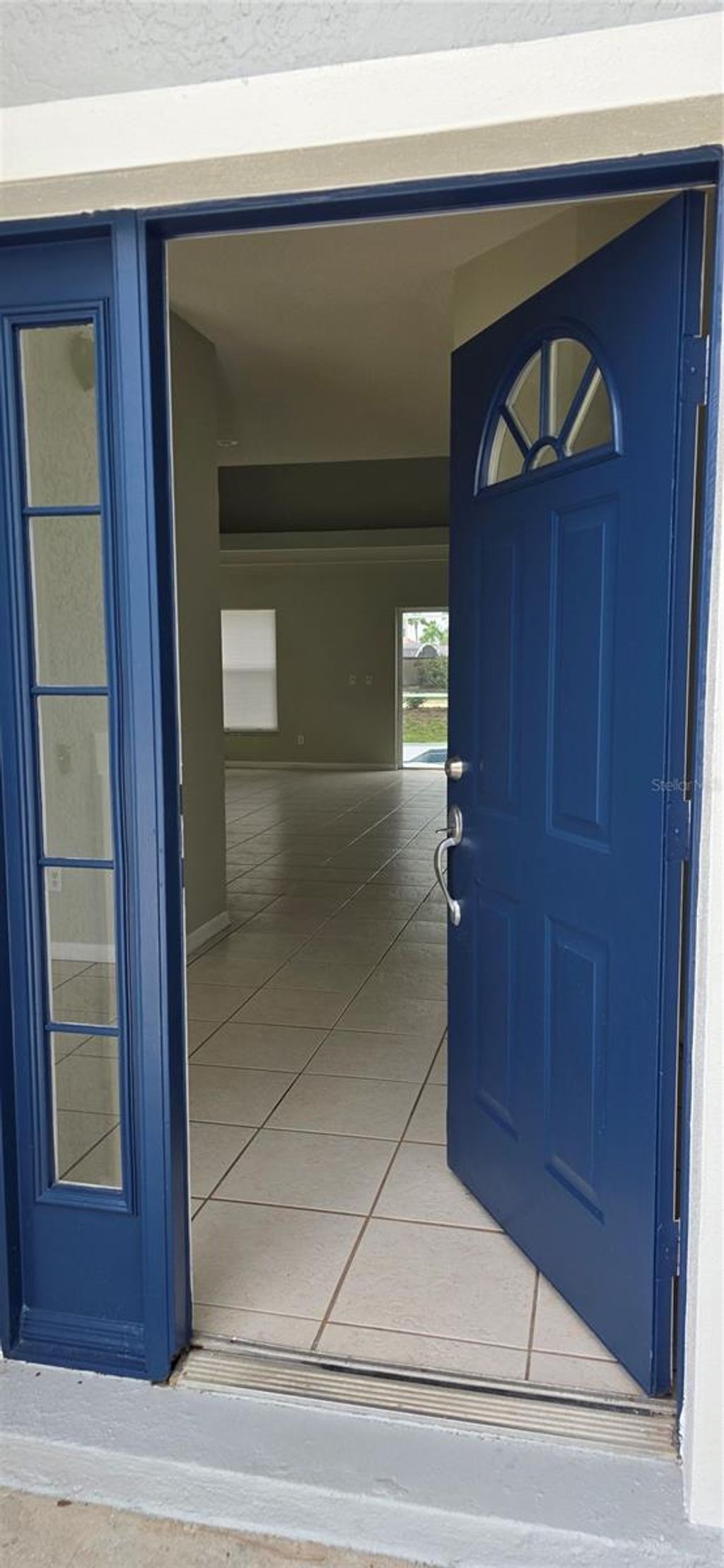 Photo of 103 Riggs Circle, Davenport, FL 33897 (MLS # O6428437)