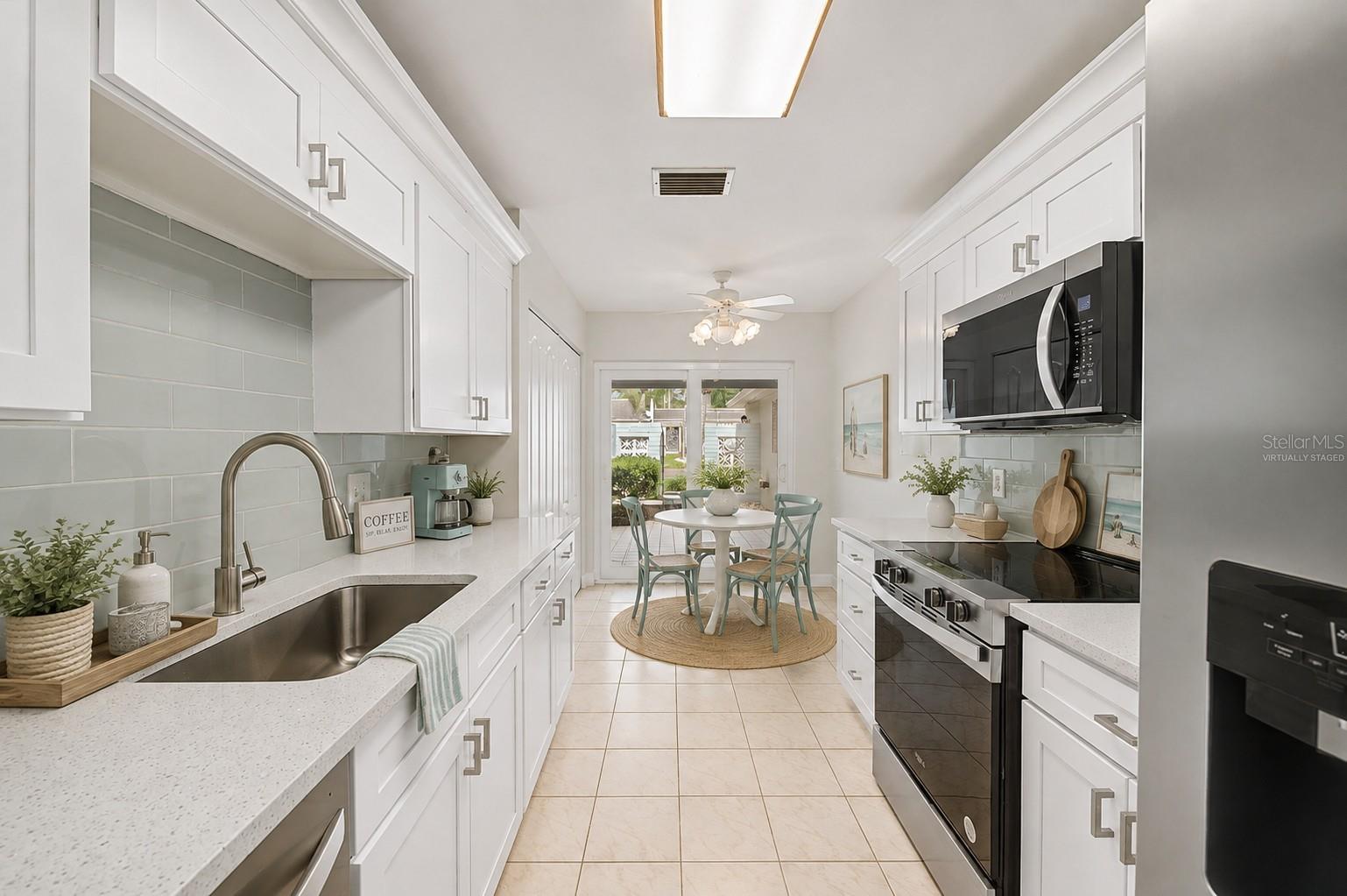 144 BOCA CIEGA POINT BOULEVARD N
