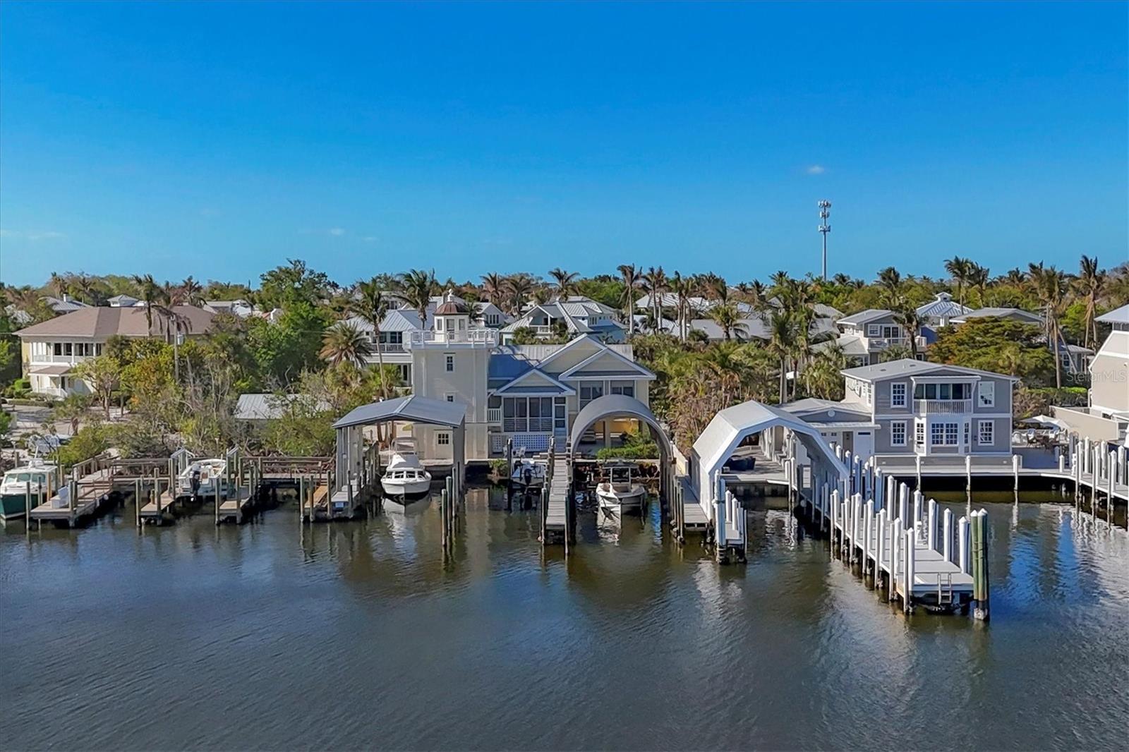 208 HARBOR DRIVE