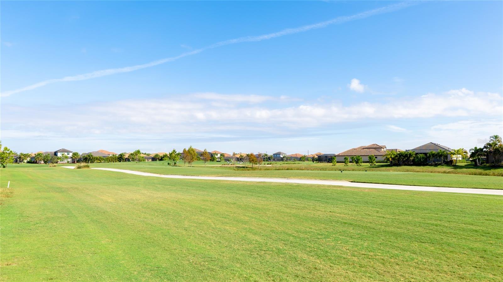 VERANDA VI AT LAKEWOOD NATIONAL PH III - Residential