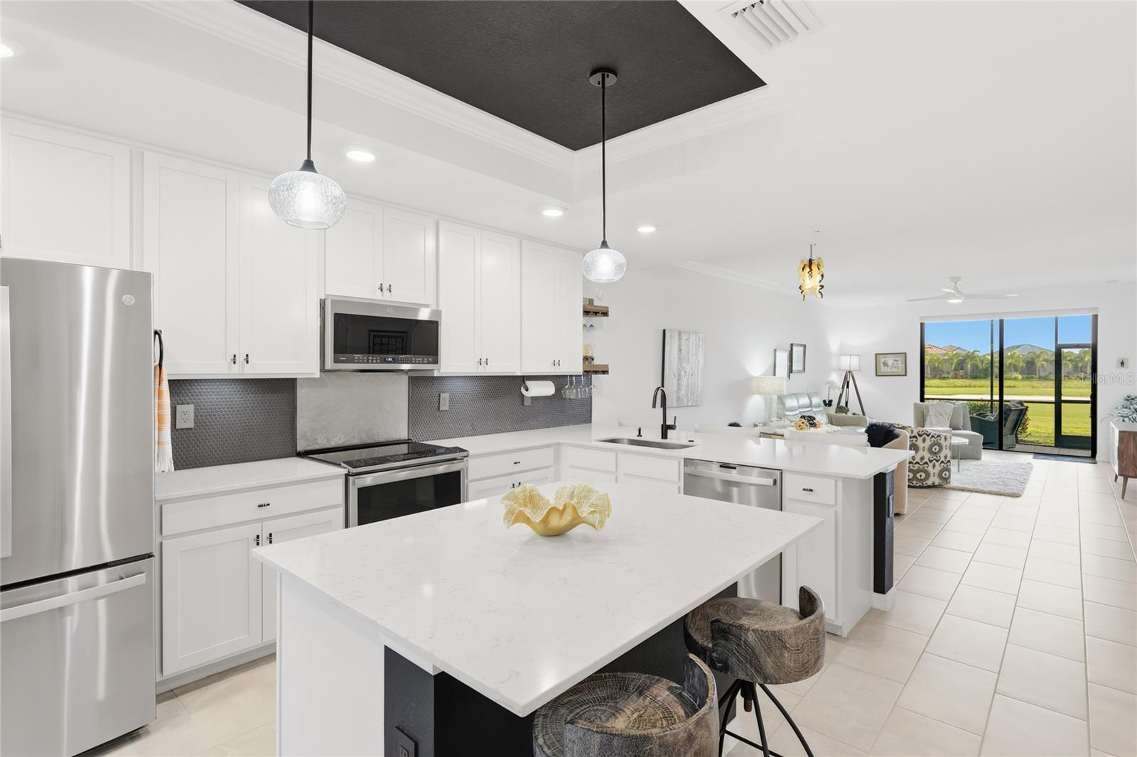 VERANDA VI AT LAKEWOOD NATIONAL PH III - Residential