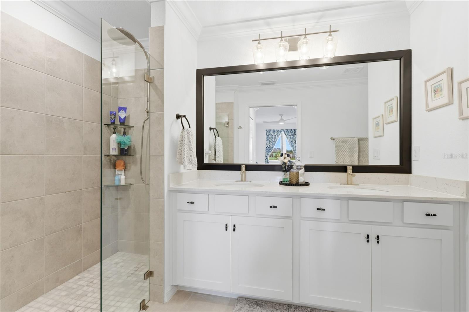 VERANDA VI AT LAKEWOOD NATIONAL PH III - Residential