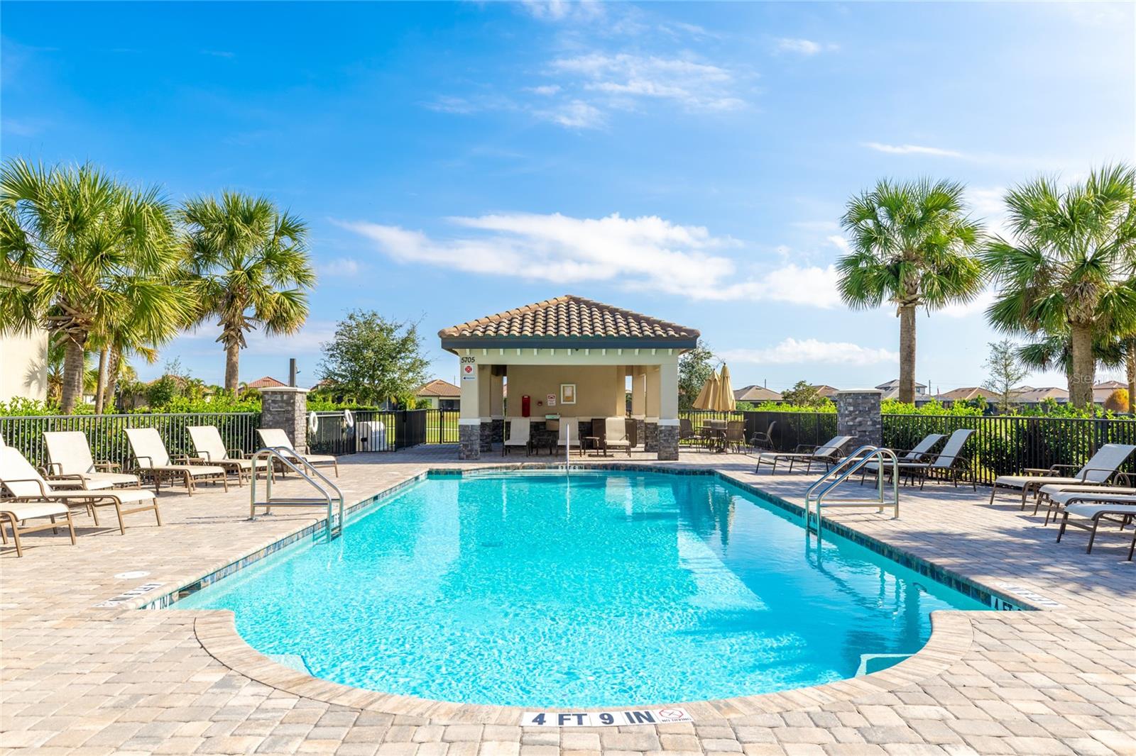 VERANDA VI AT LAKEWOOD NATIONAL PH III - Residential