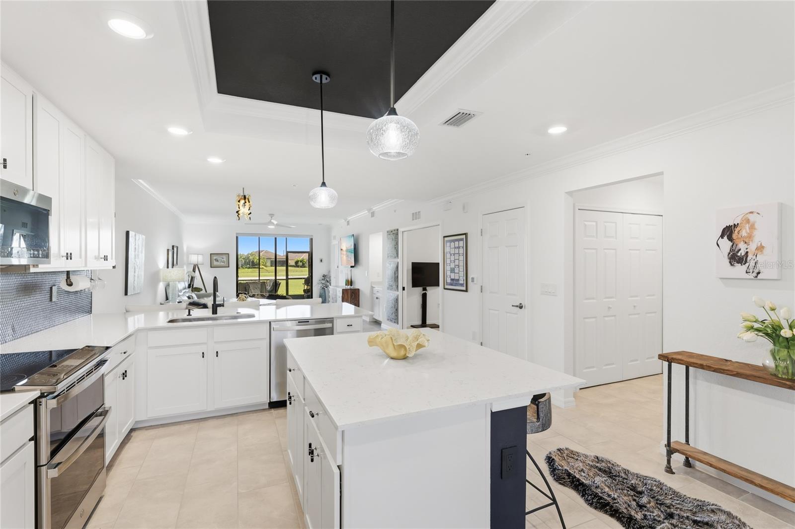 VERANDA VI AT LAKEWOOD NATIONAL PH III - Residential