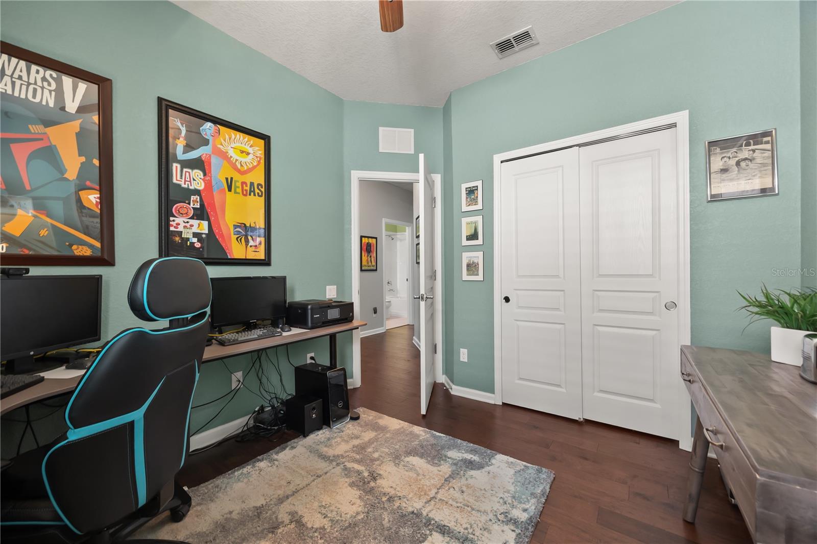 LAKE SAWYER SOUTH PH 01 - Residential