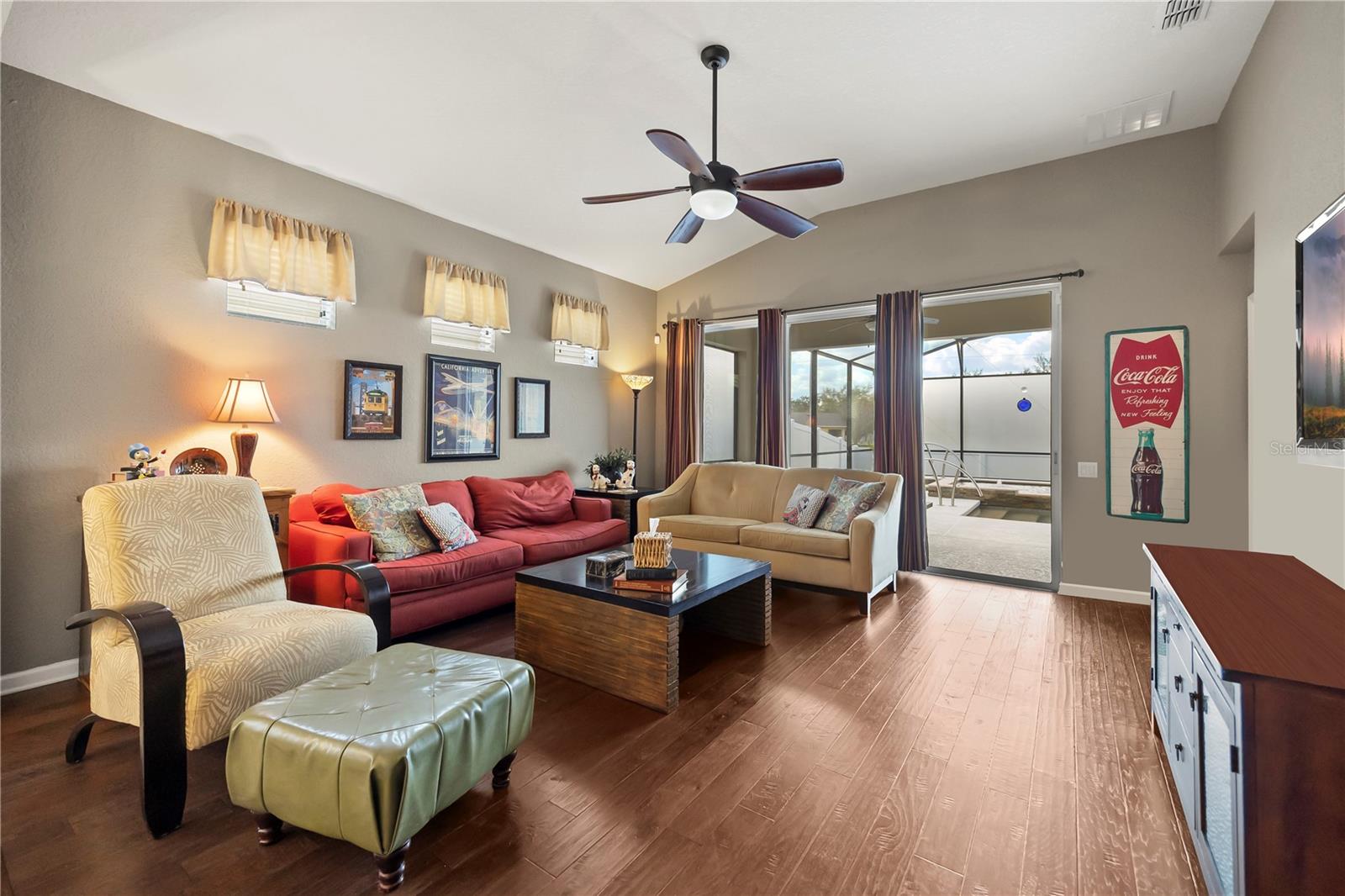 LAKE SAWYER SOUTH PH 01 - Residential