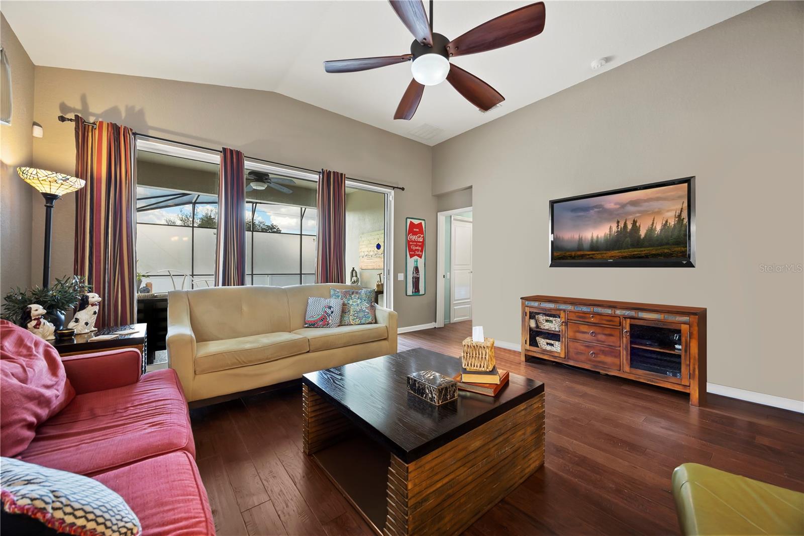 LAKE SAWYER SOUTH PH 01 - Residential