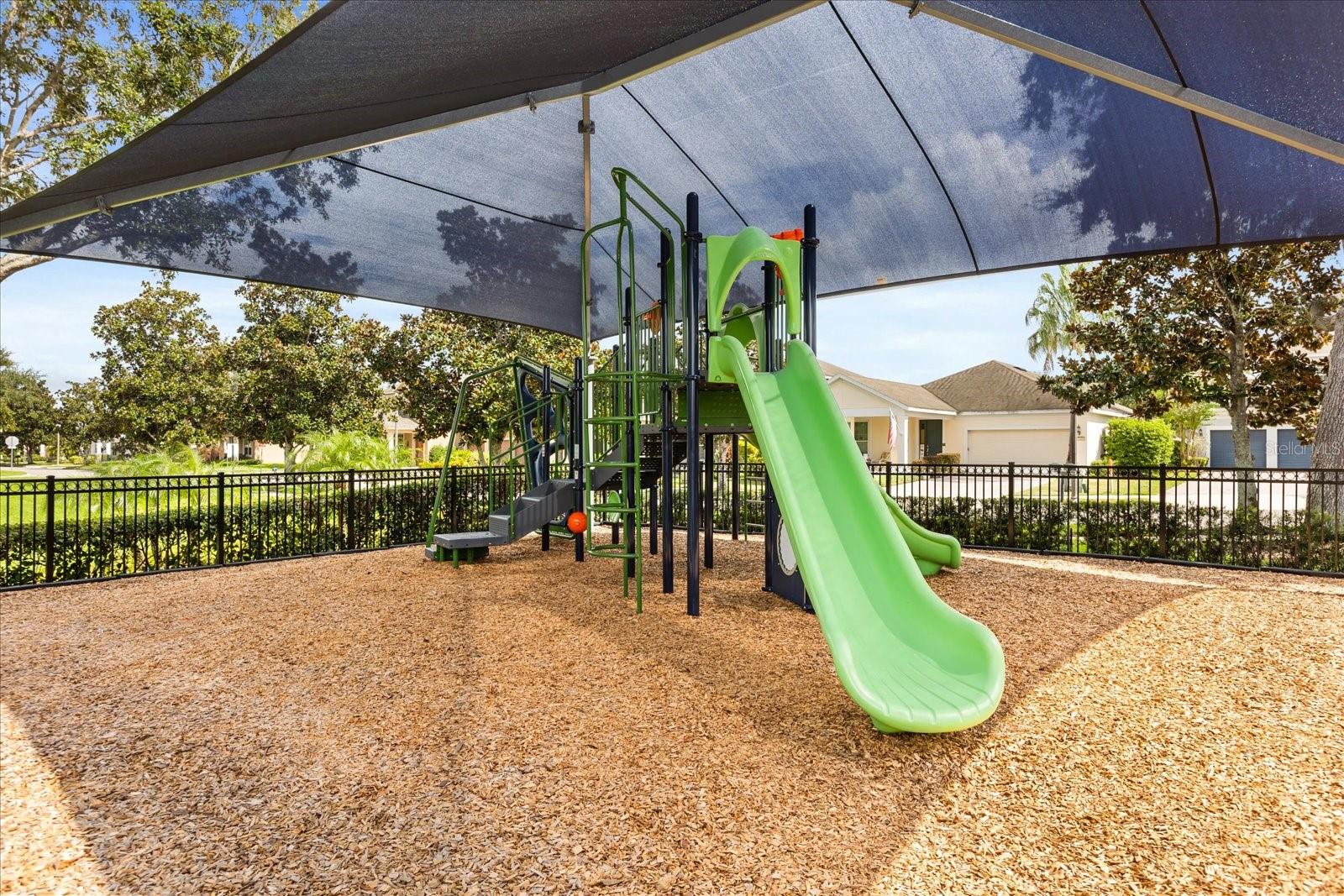 LAKE SAWYER SOUTH PH 01 - Residential