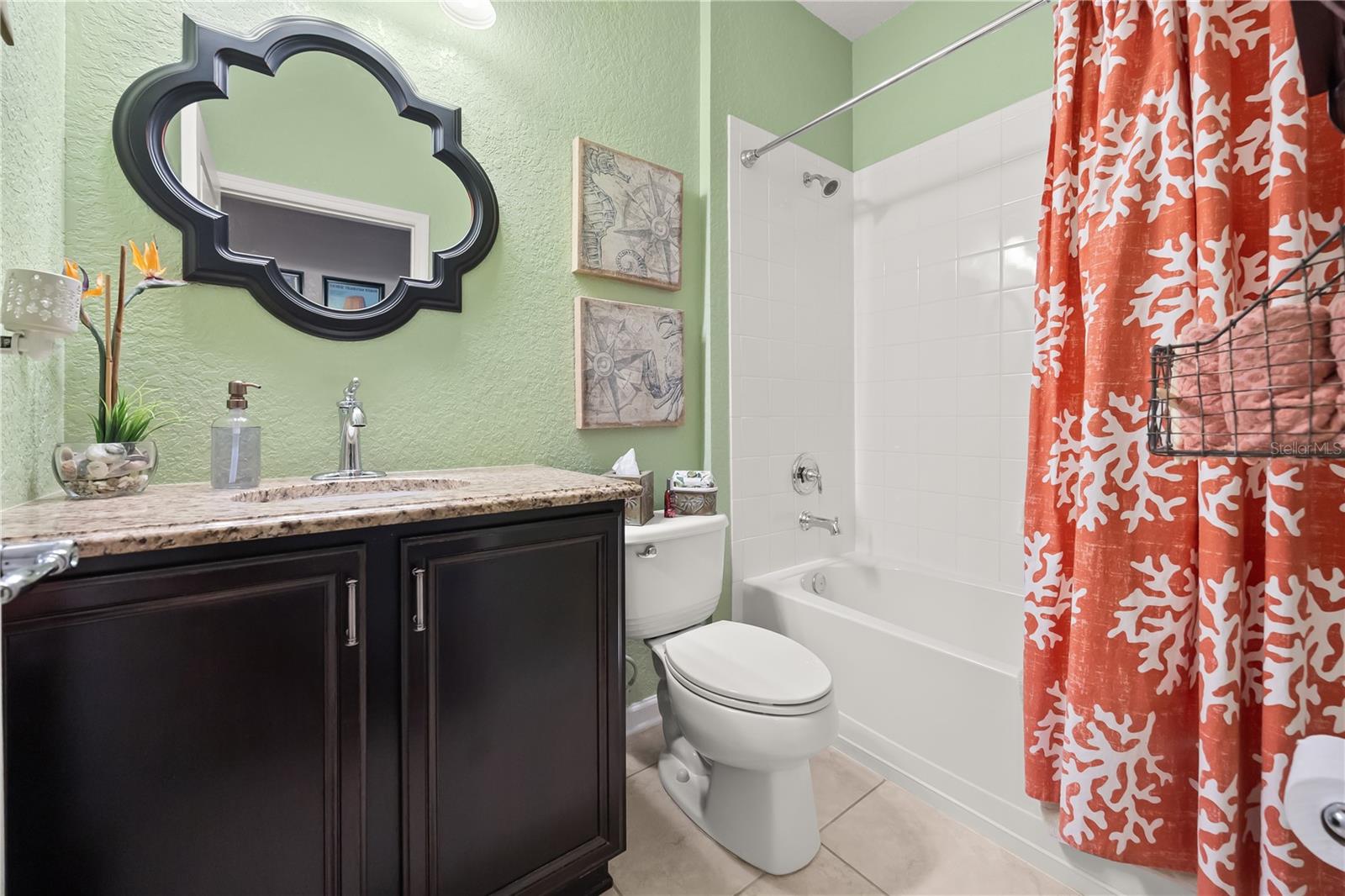 LAKE SAWYER SOUTH PH 01 - Residential