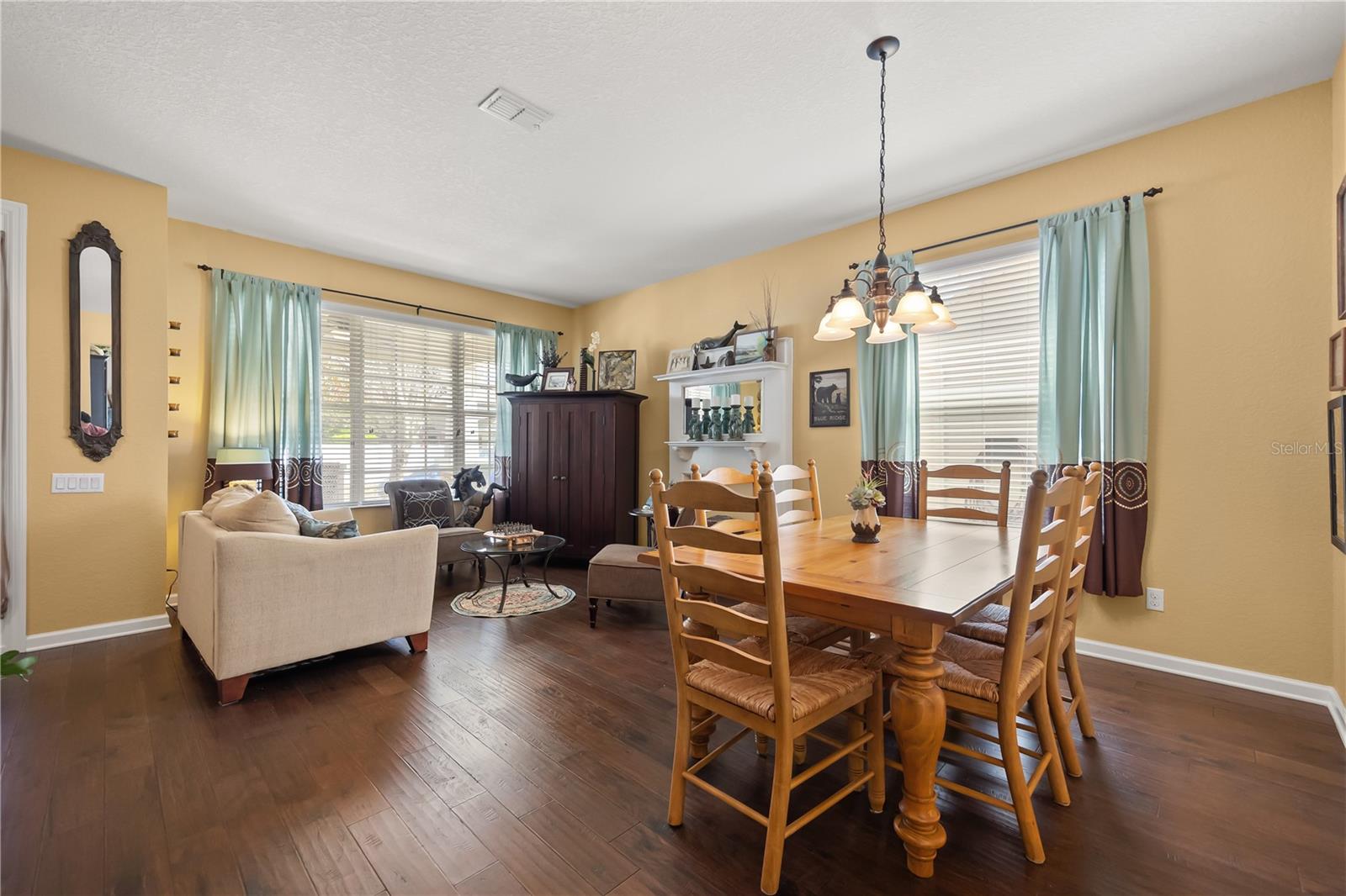 LAKE SAWYER SOUTH PH 01 - Residential