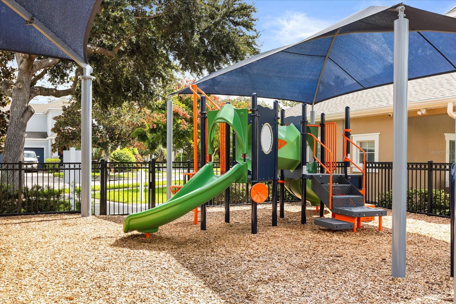 LAKE SAWYER SOUTH PH 01 - Residential