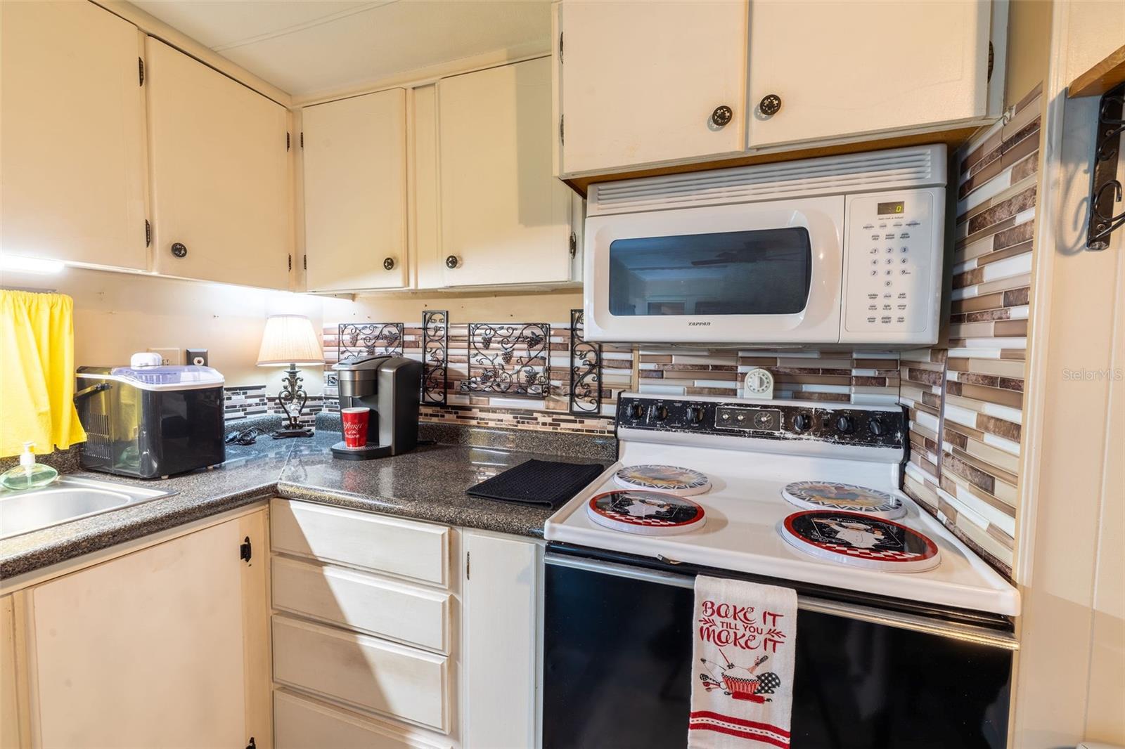 SILVER LAKES ACRES UN 01 - Residential