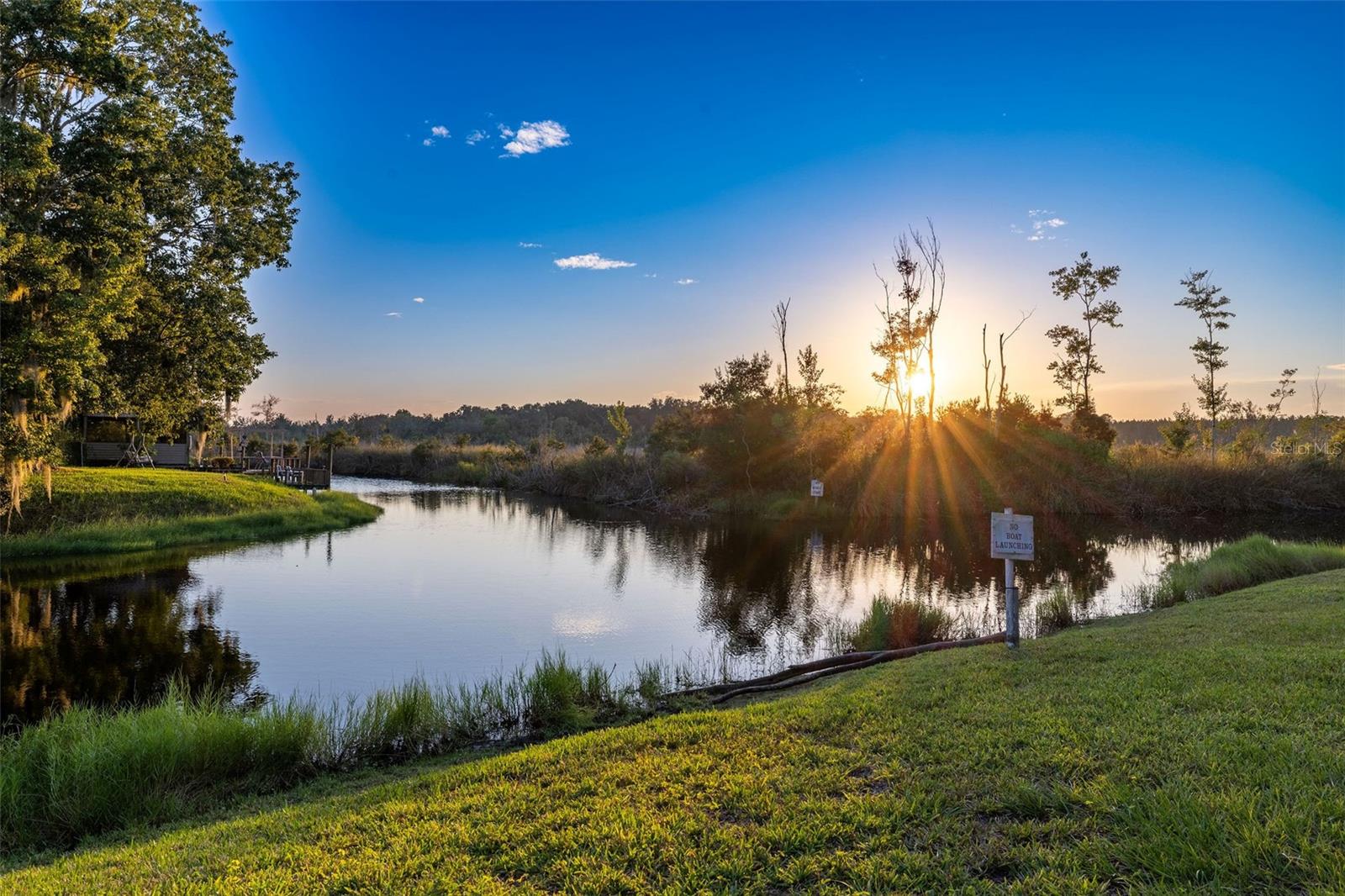 SILVER LAKES ACRES UN 01 - Residential