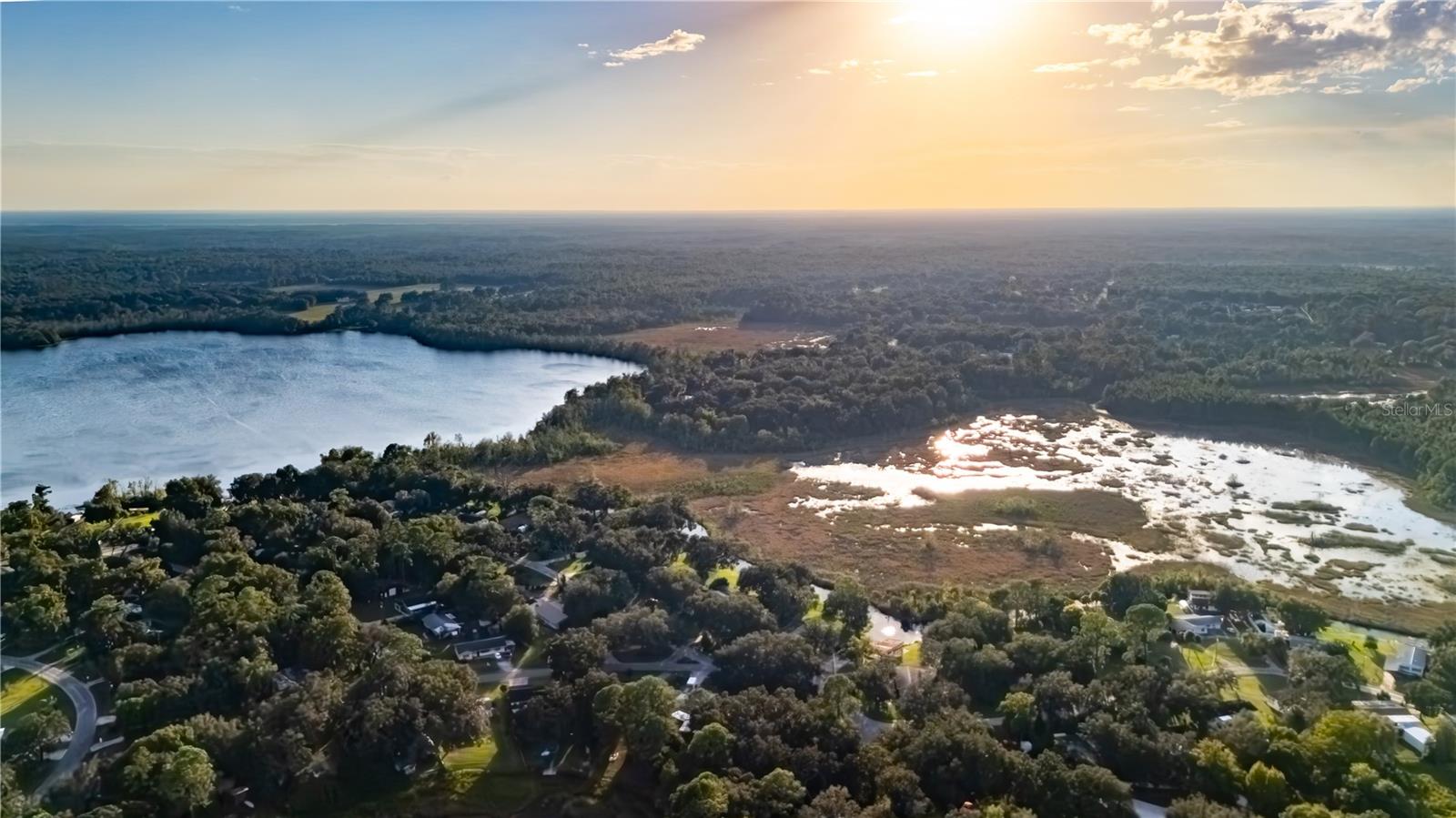 SILVER LAKES ACRES UN 01 - Residential