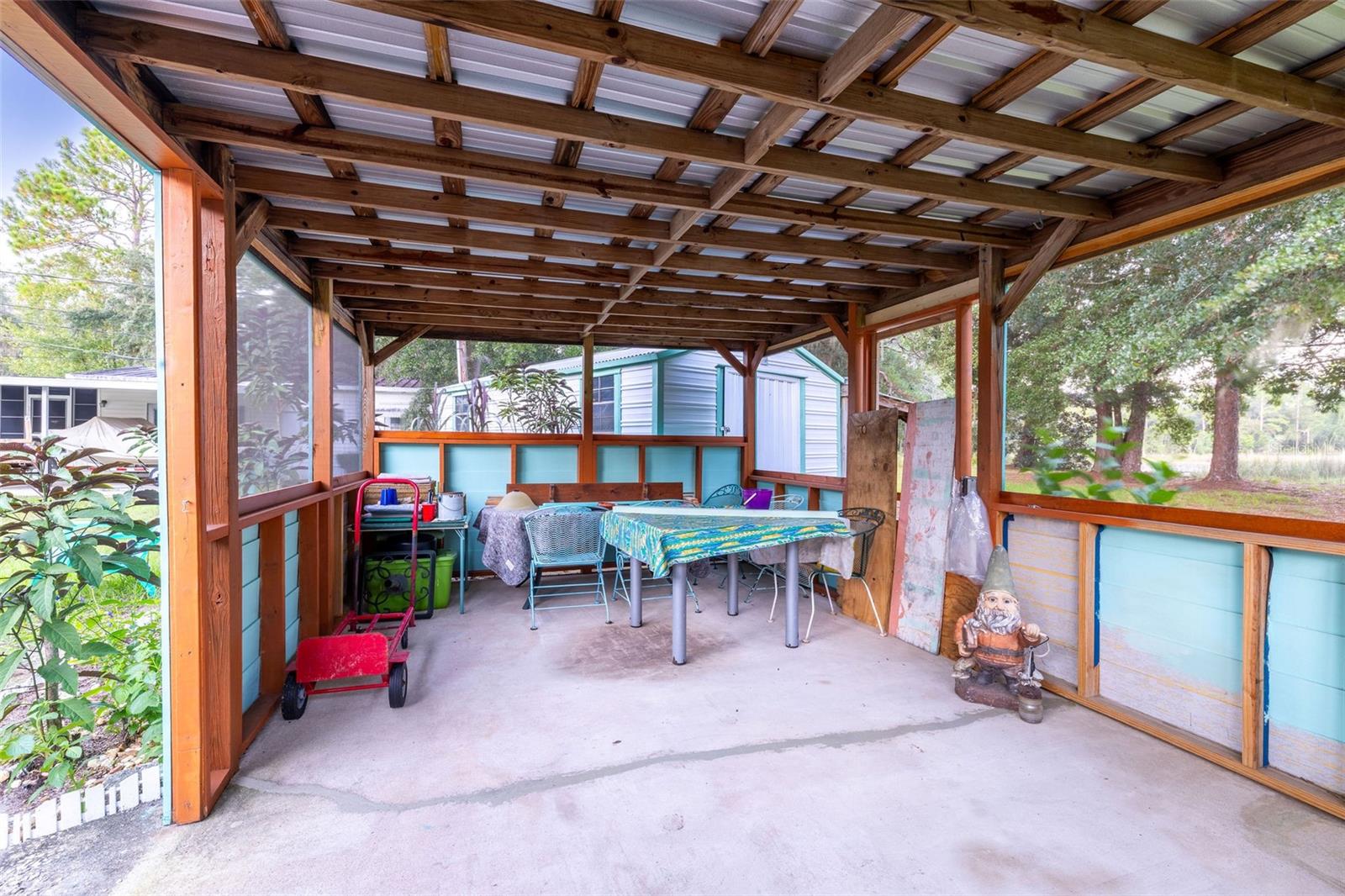 SILVER LAKES ACRES UN 01 - Residential