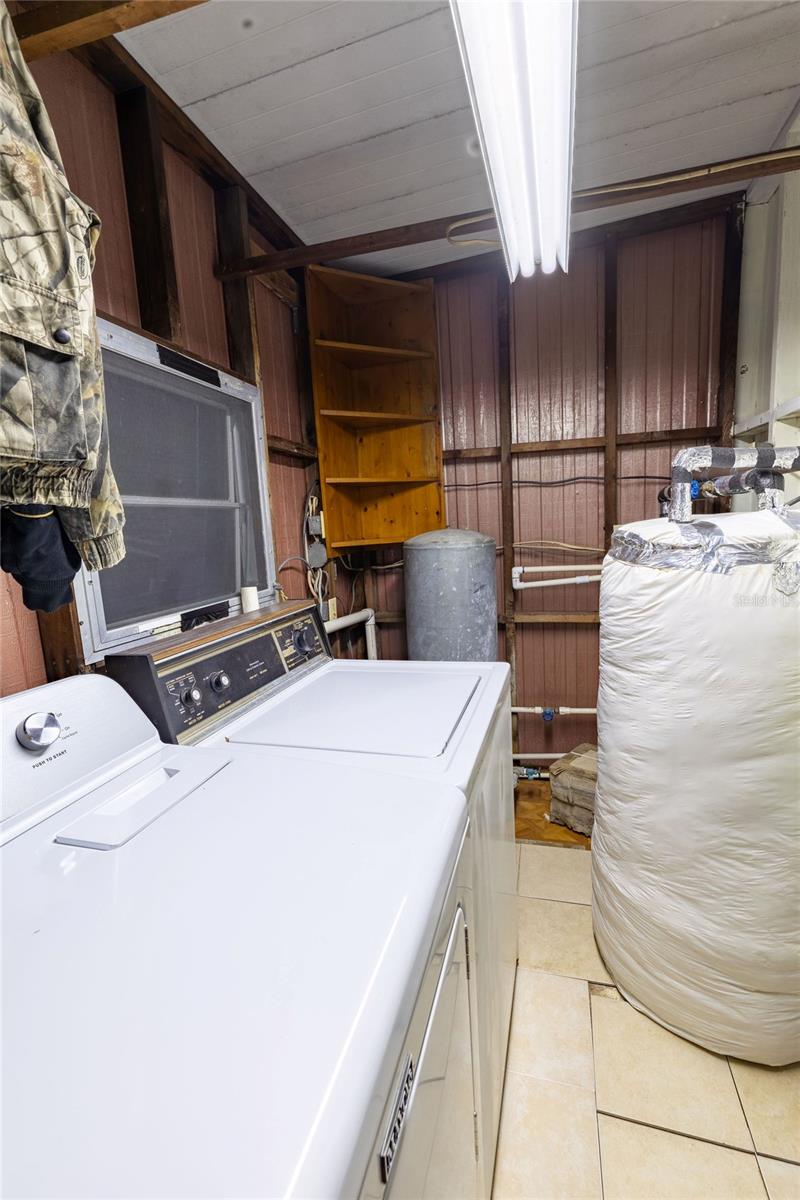 SILVER LAKES ACRES UN 01 - Residential