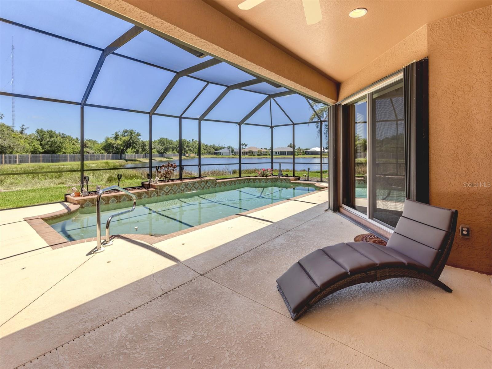 BLUE HERON POND - Residential