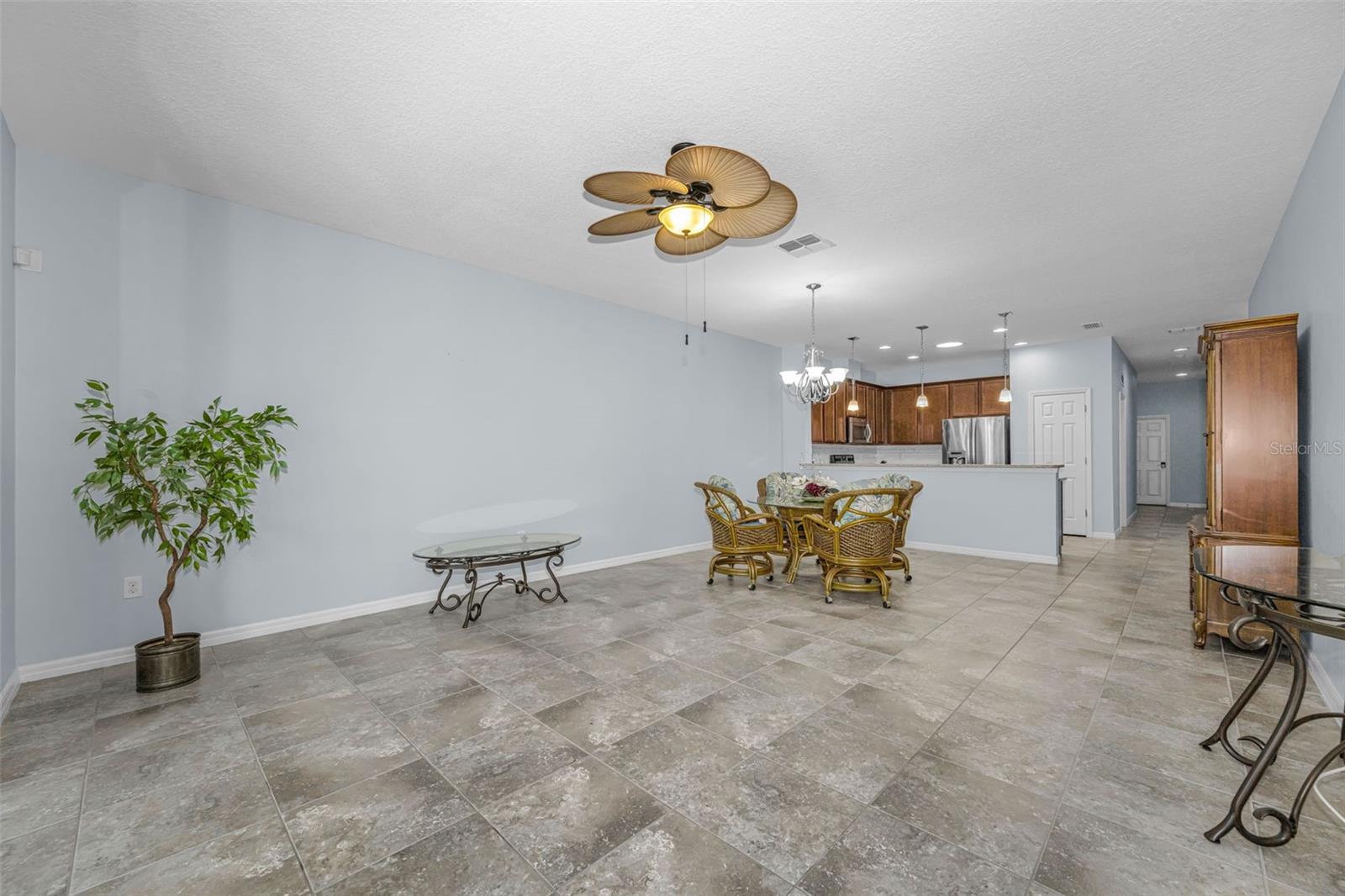 GULFWINDS - Residential