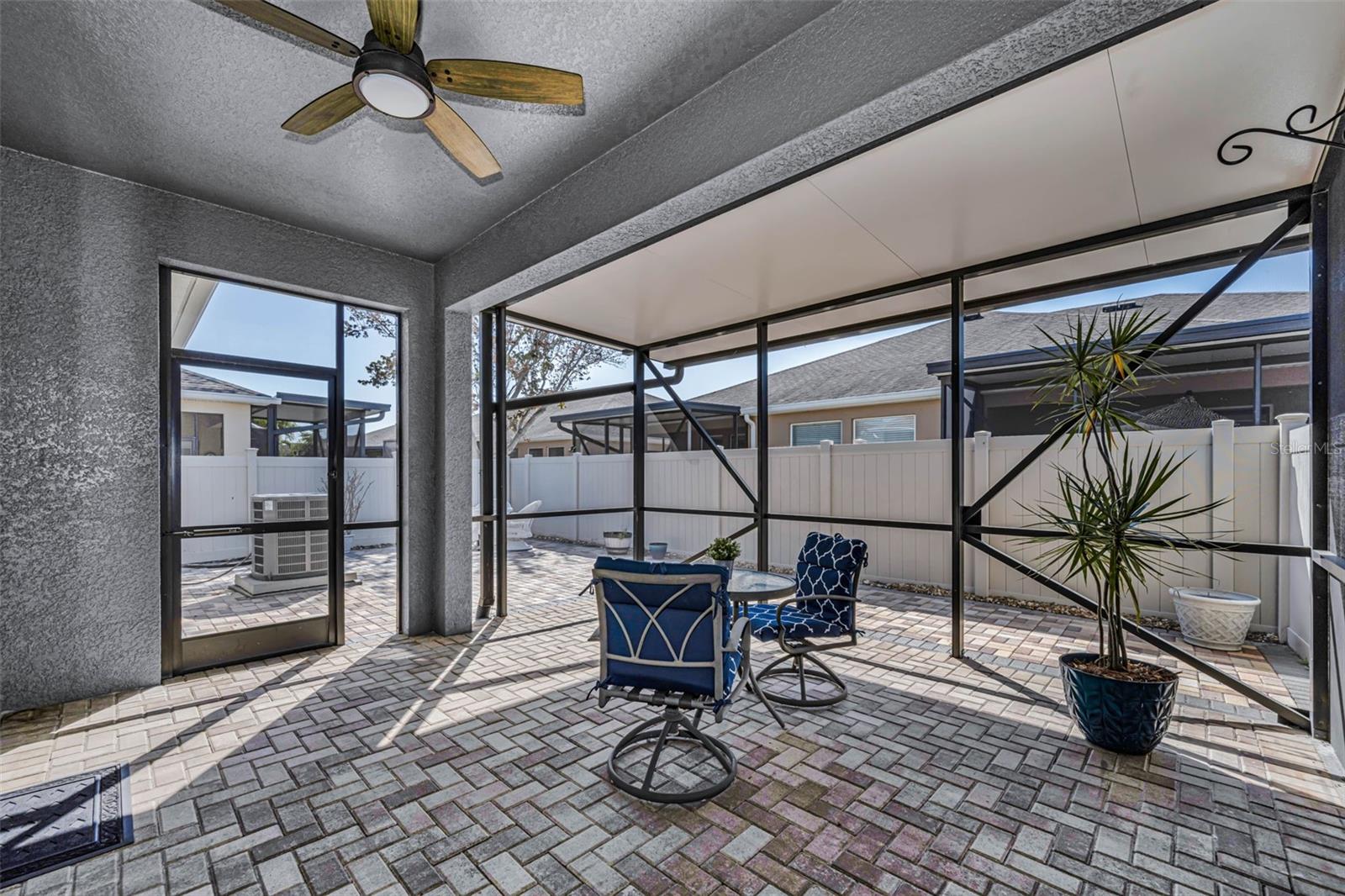 GULFWINDS - Residential