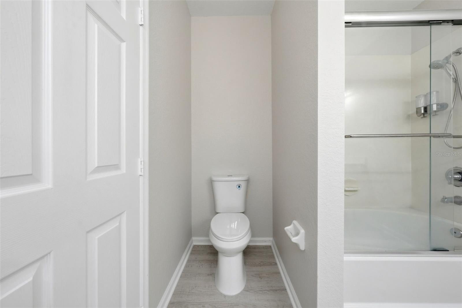 BAYSHORE AT VISTA CAY AT HARBOR SQUARE CONDO PH 21 - Residential