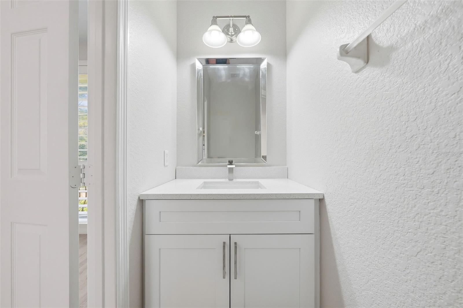 BAYSHORE AT VISTA CAY AT HARBOR SQUARE CONDO PH 21 - Residential