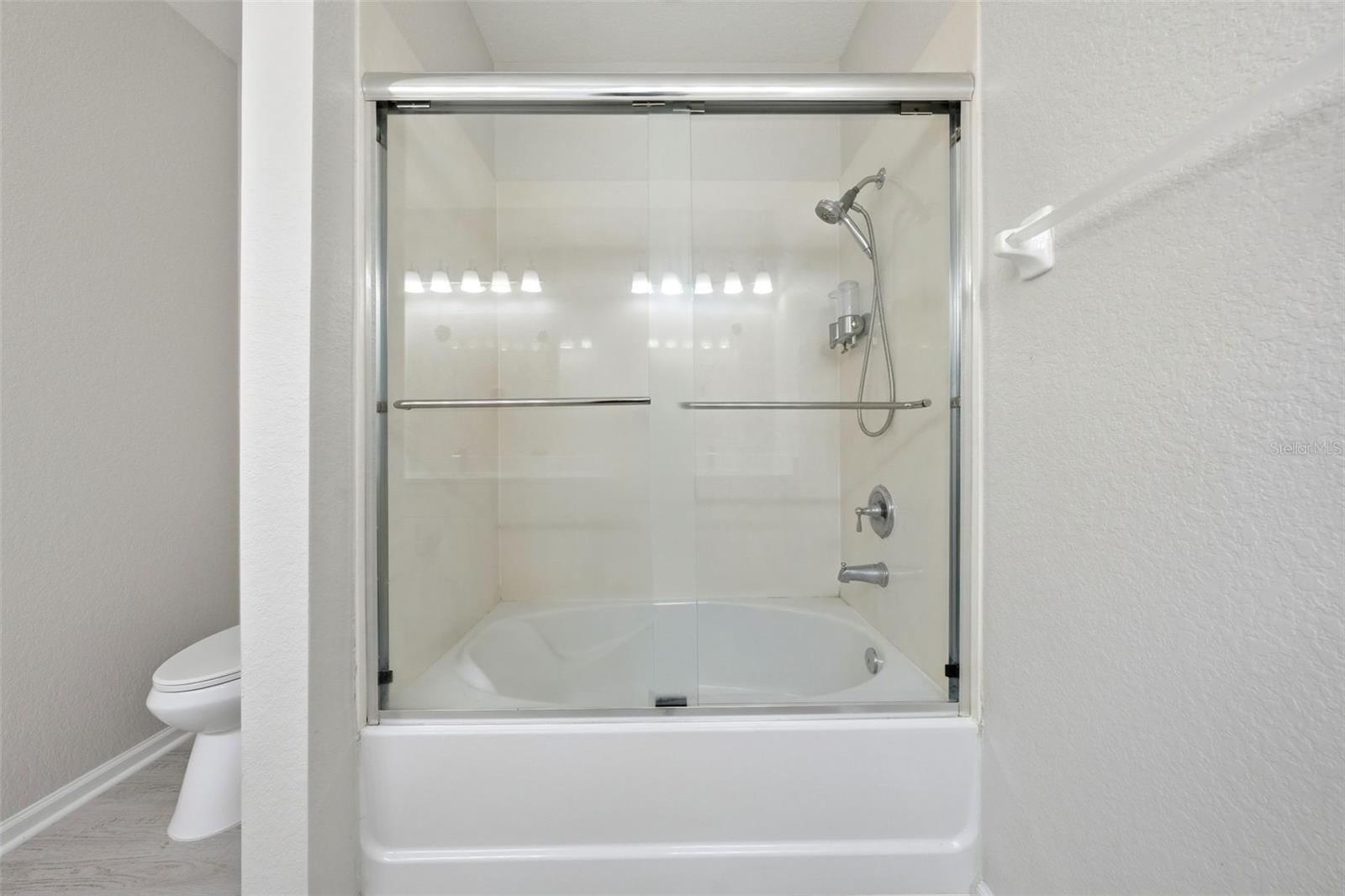 BAYSHORE AT VISTA CAY AT HARBOR SQUARE CONDO PH 21 - Residential