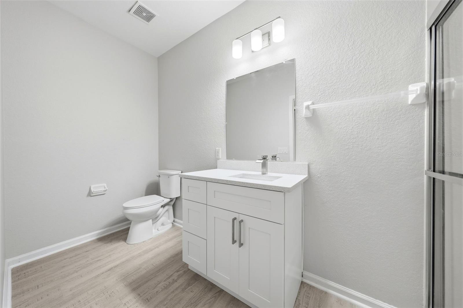 BAYSHORE AT VISTA CAY AT HARBOR SQUARE CONDO PH 21 - Residential