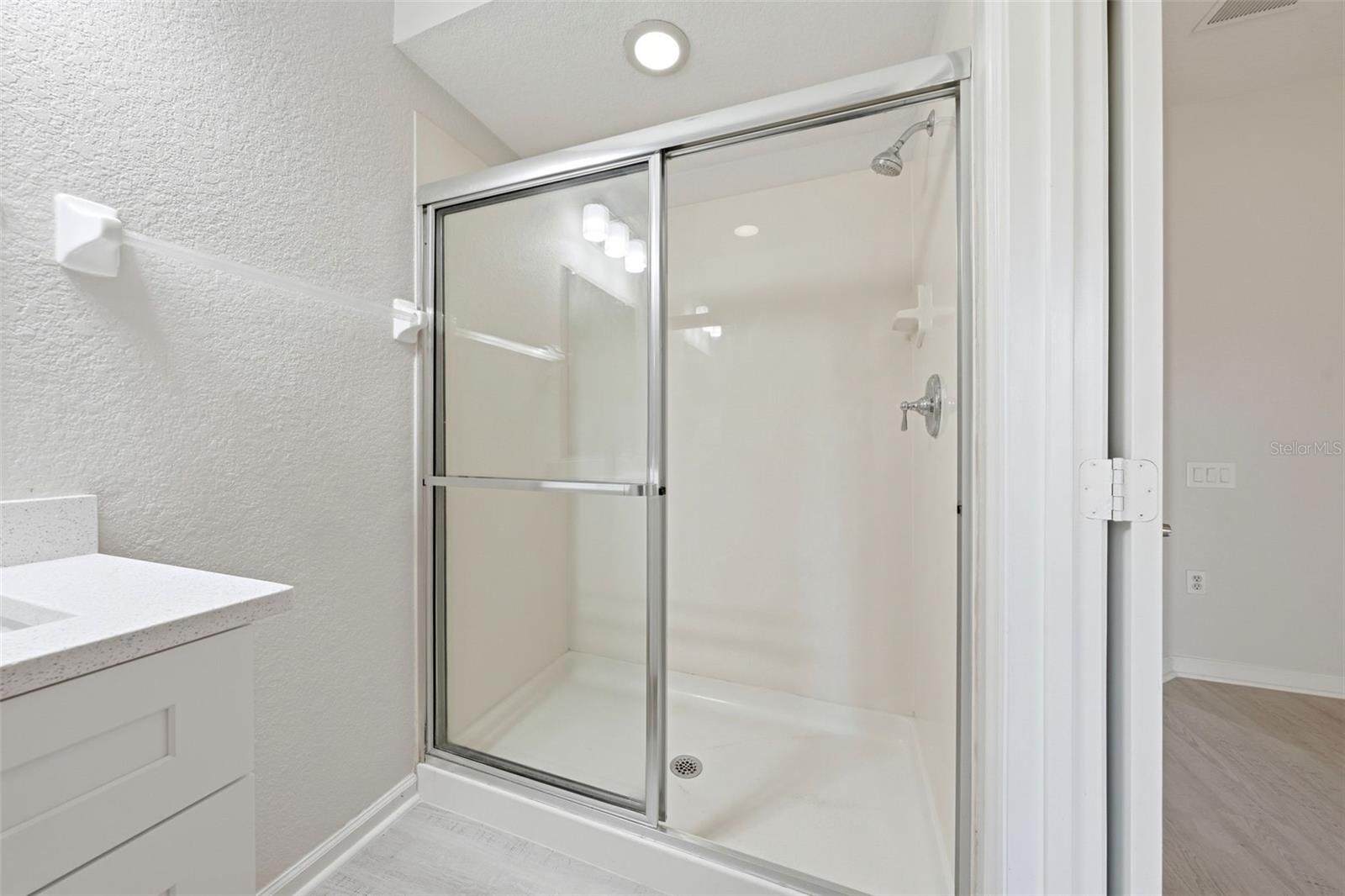 BAYSHORE AT VISTA CAY AT HARBOR SQUARE CONDO PH 21 - Residential