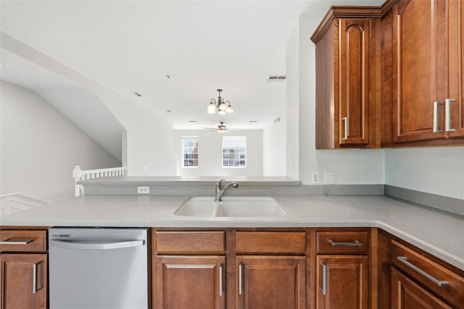 BAYSHORE AT VISTA CAY AT HARBOR SQUARE CONDO PH 21 - Residential