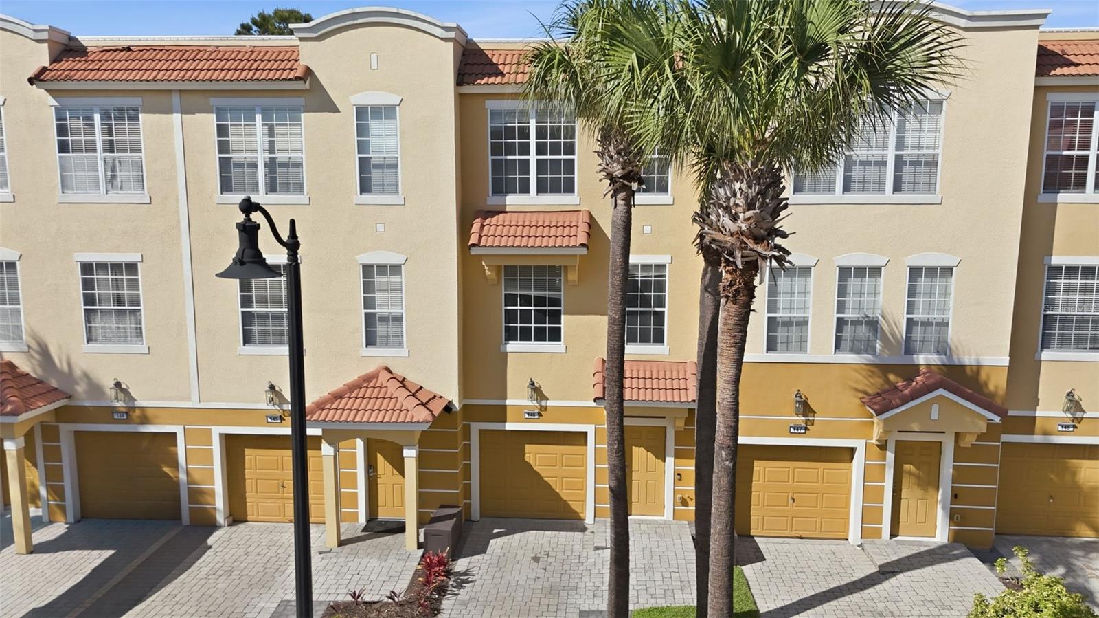 BAYSHORE AT VISTA CAY AT HARBOR SQUARE CONDO PH 21 - Residential