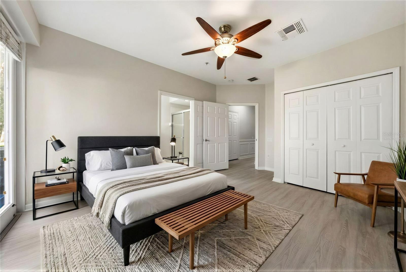 BAYSHORE AT VISTA CAY AT HARBOR SQUARE CONDO PH 21 - Residential