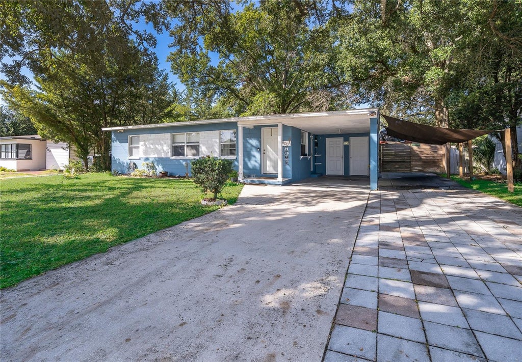 Photo of 800 Dorado Avenue, Orlando, FL 32807 (MLS # O6451646)