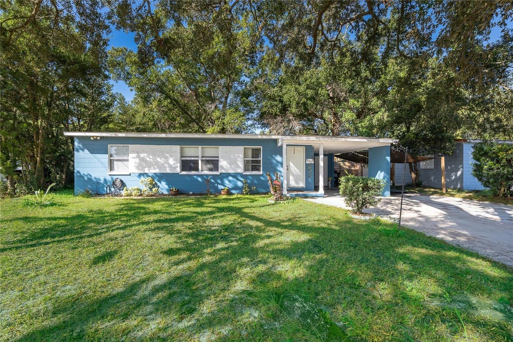 Photo of 800 Dorado Avenue, Orlando, FL 32807 (MLS # O6451646)