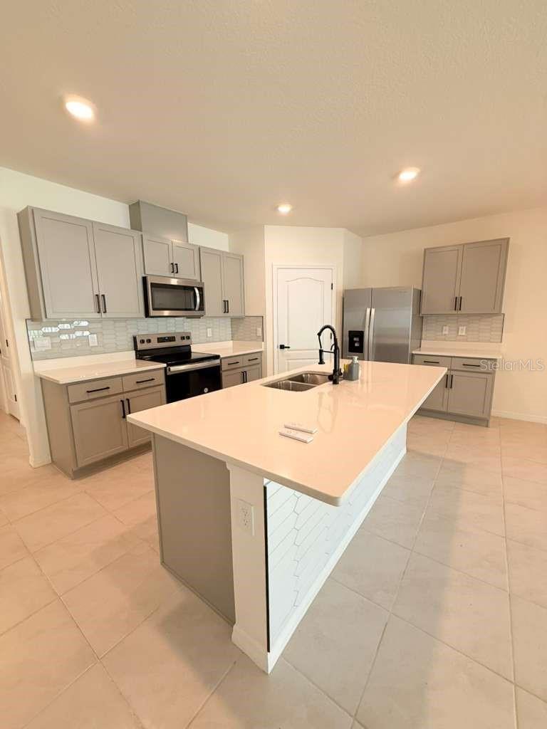 HAMMOCK RESERVE PH 4 - Residential Lease