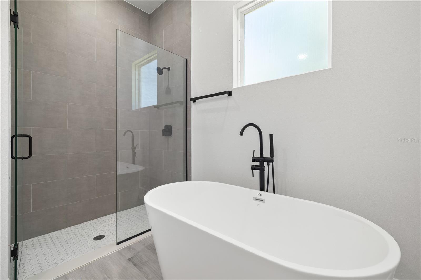 SEC 04 TWP 17 RGE 21 PLAT BOOK O PAGE 194 MARION O - Residential