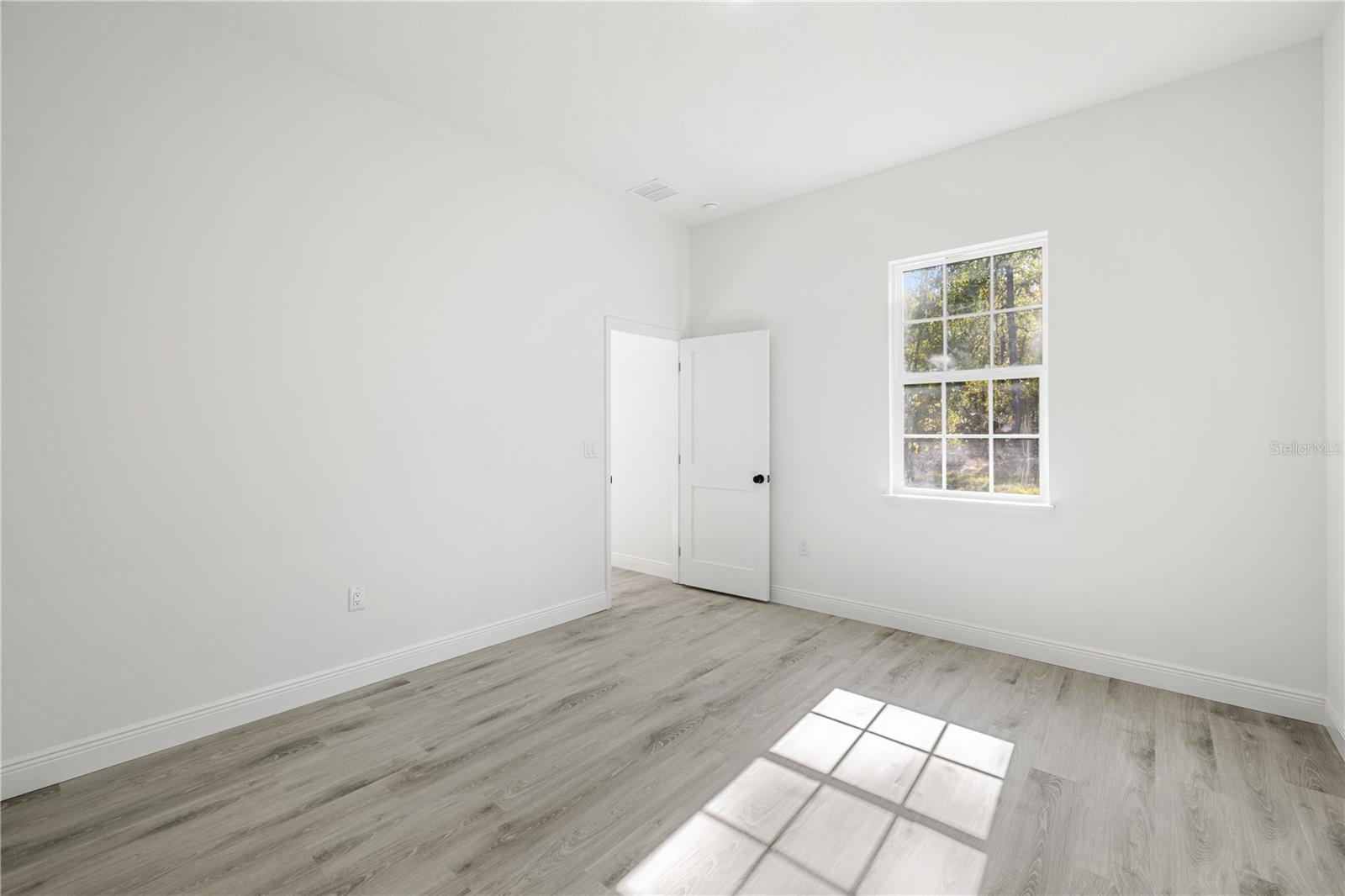 SEC 04 TWP 17 RGE 21 PLAT BOOK O PAGE 194 MARION O - Residential