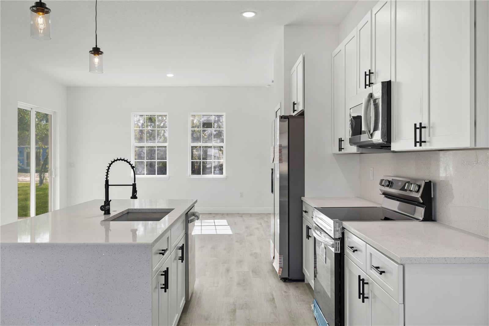 SEC 04 TWP 17 RGE 21 PLAT BOOK O PAGE 194 MARION O - Residential