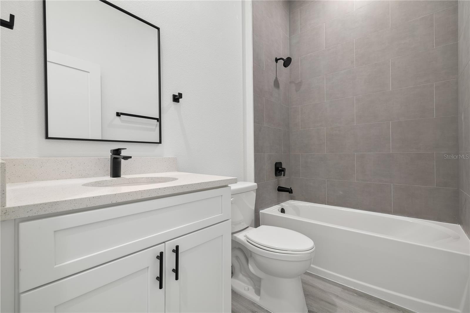 SEC 04 TWP 17 RGE 21 PLAT BOOK O PAGE 194 MARION O - Residential