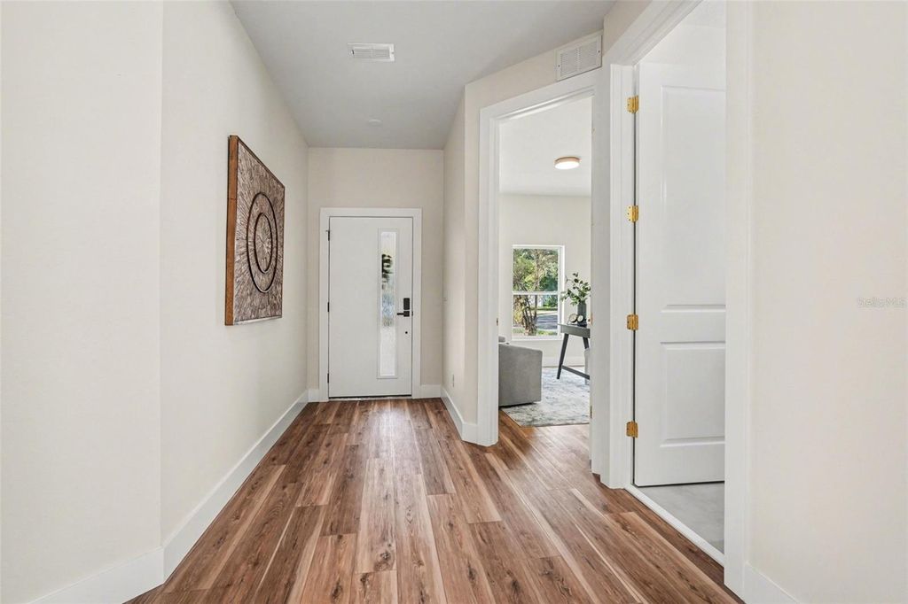 Photo of 1721 W Perio Street, Tampa, FL 33612 (MLS # TB8493066)