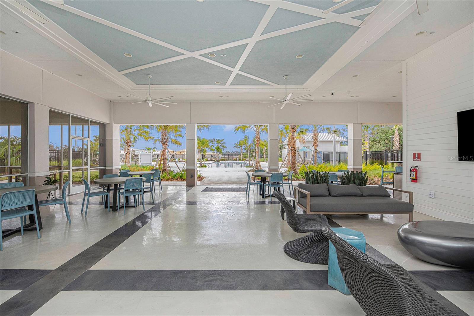 ISLES AT BAYVIEW PH I SUBPH A & B - Residential Lease