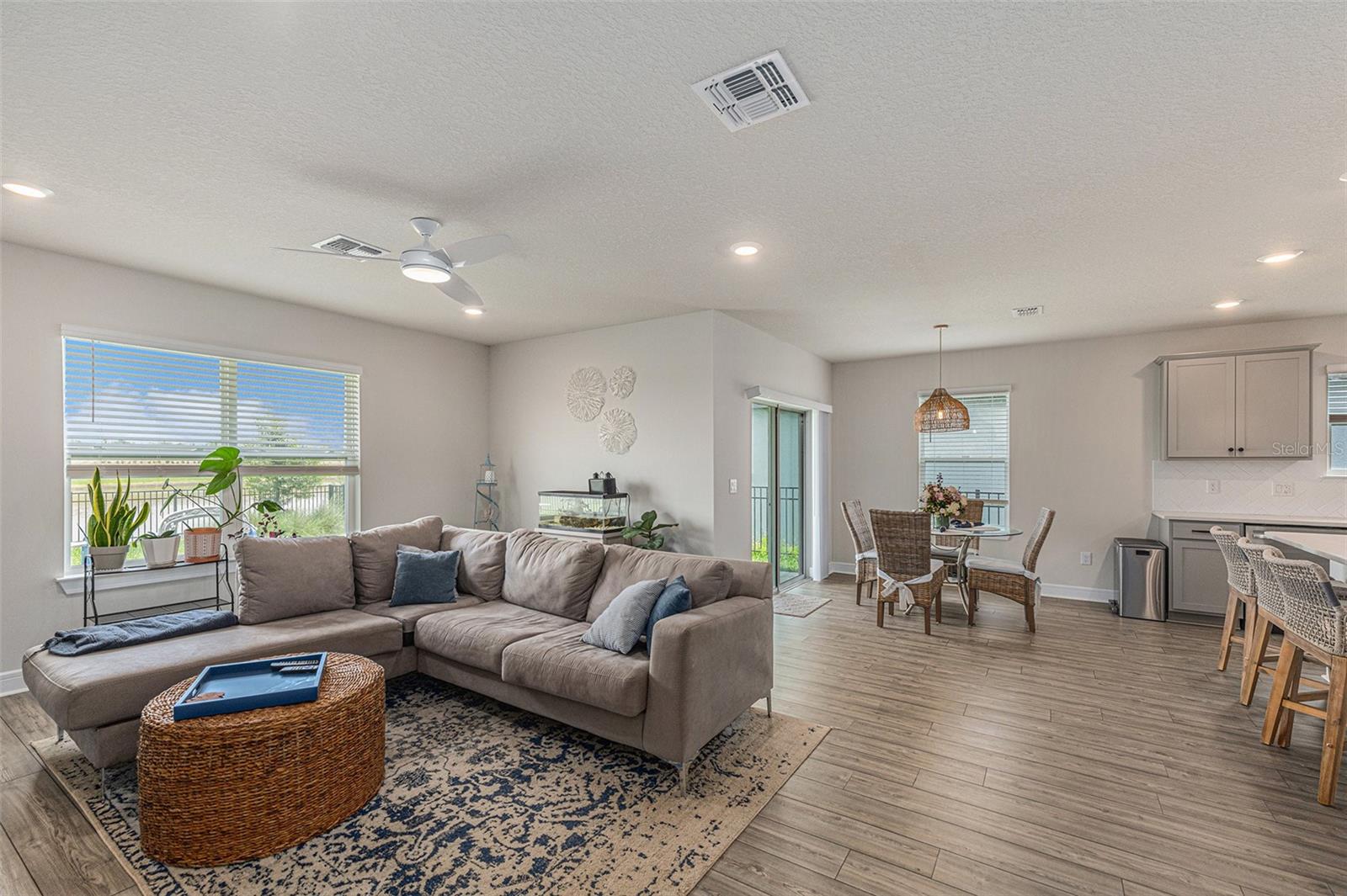 ISLES AT BAYVIEW PH I SUBPH A & B - Residential Lease