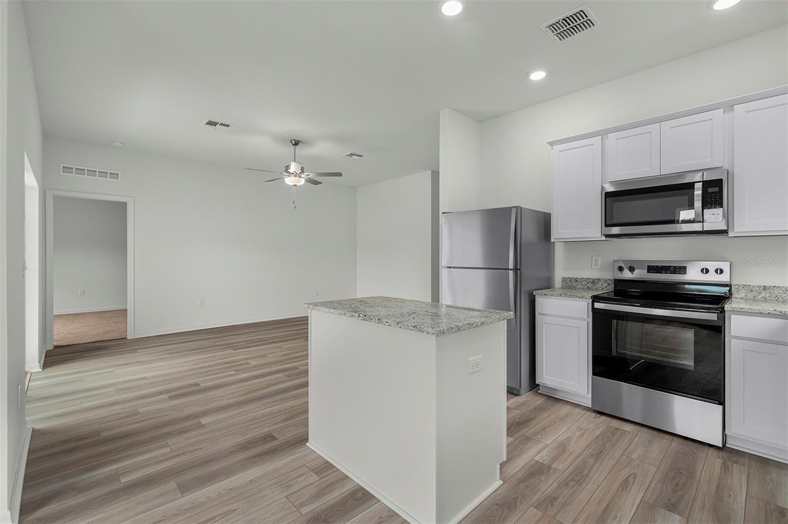 13352 TULA LOOP