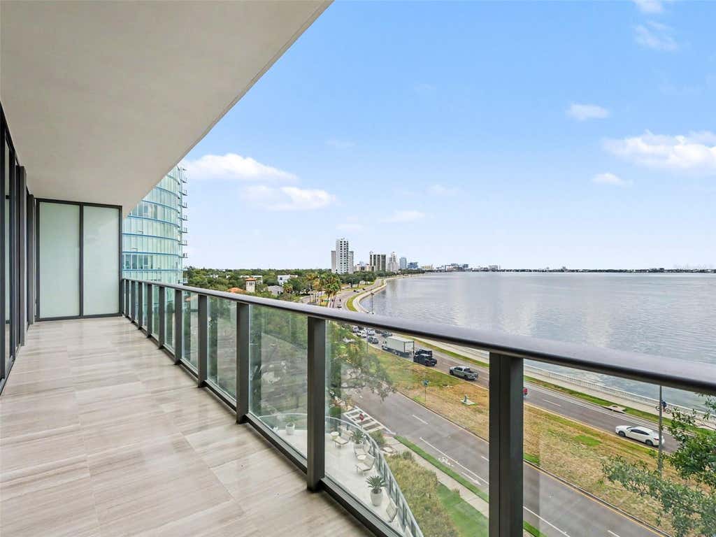Photo of 3101 W Bayshore Street #503, Tampa, FL 33629 (MLS # TB8540070)