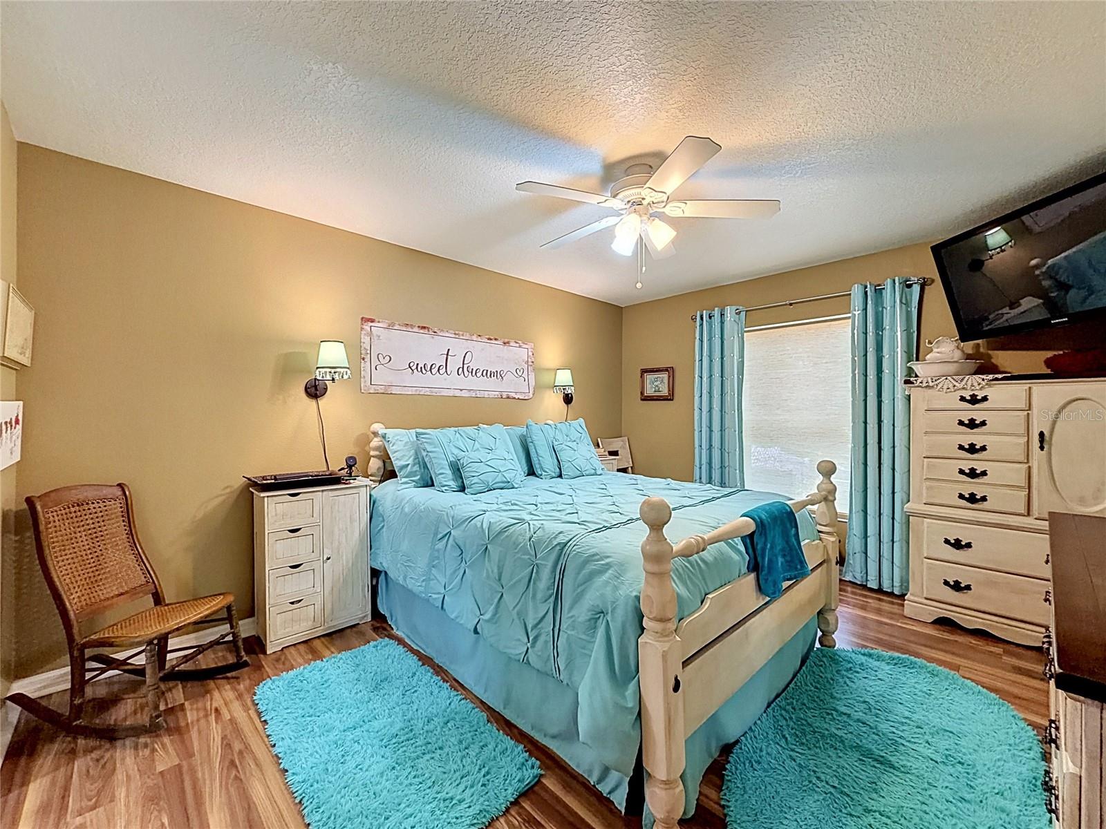 WALNUT GROVE TWNHSES - Residential