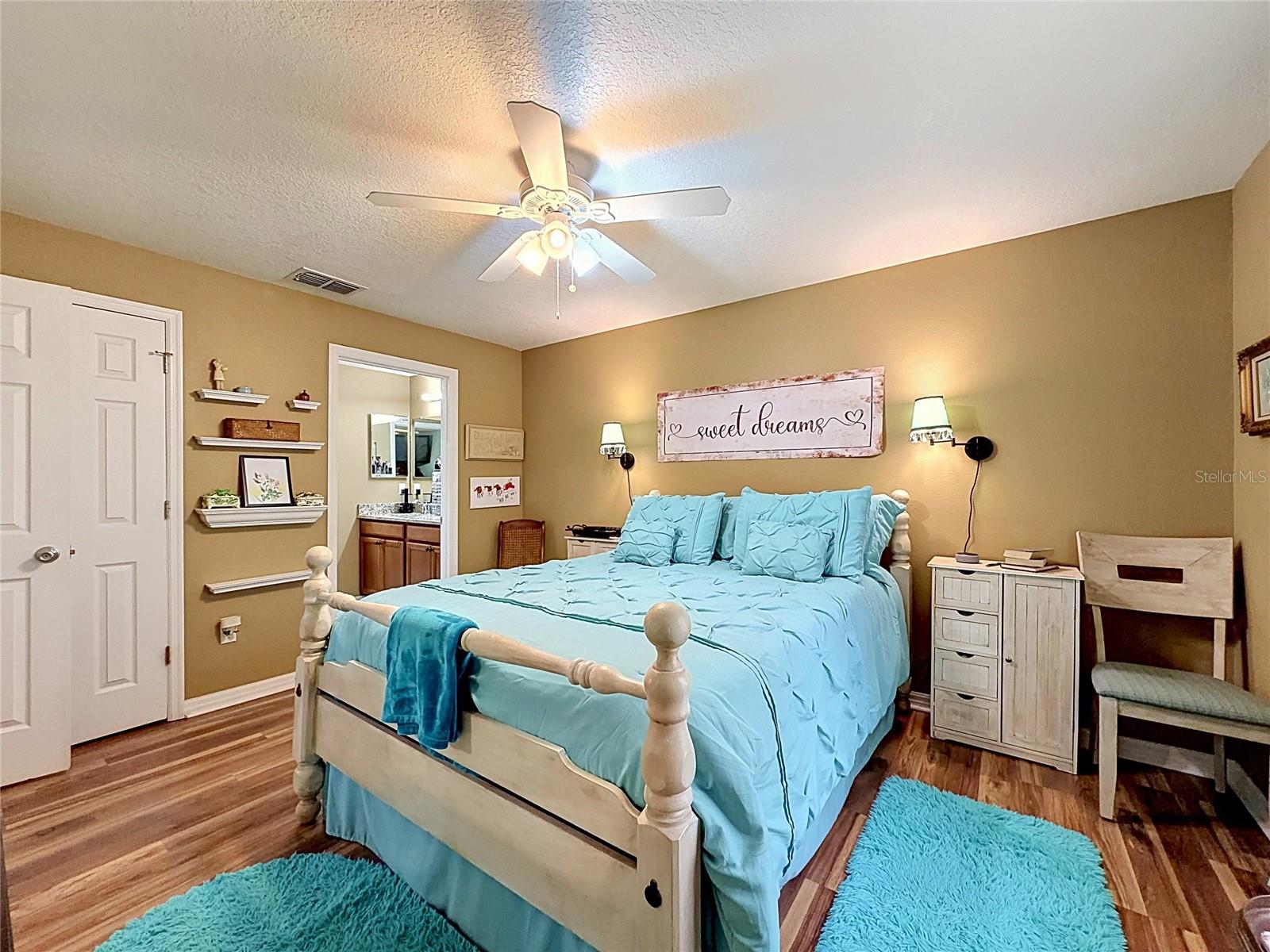 WALNUT GROVE TWNHSES - Residential